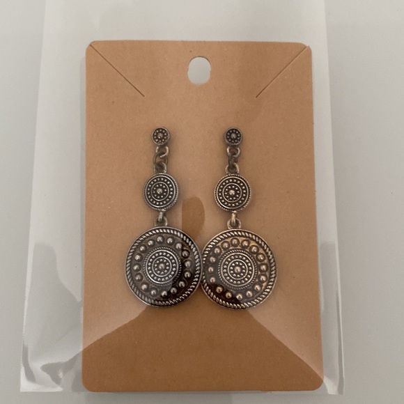 Boho Chic Earrings - Picture 3 of 5